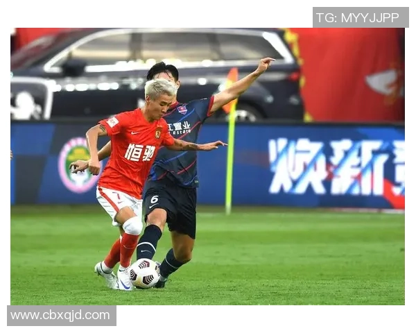 体育实时数据上海足球队耐力分析与训练策略探讨助力球队竞技表现提升